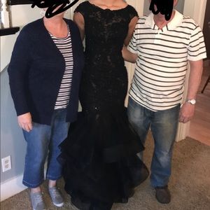 PROM DRESS!!! Size 6 Sherri Hill only worn once!!